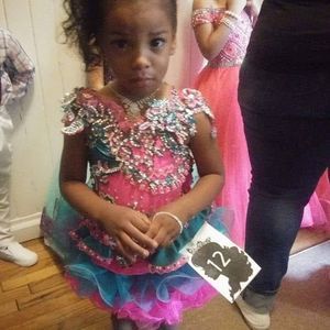 Meet your Posher, Andrea